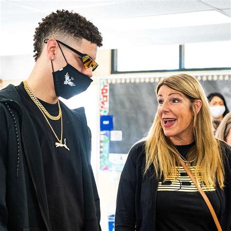 lamelo ball parents.